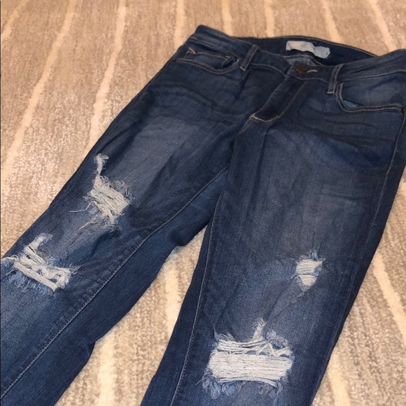 Hidden Ripped Blue Jeans - Picture 5 of 5